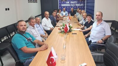 &nbsp; Ak Parti İlçe Teşkilatı çalışmalarına tüm hızlarıyla devam ediyor.