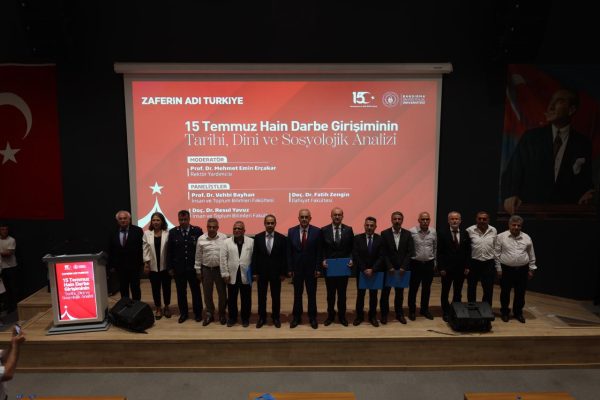 BANÜ’de 15 Temmuz Paneli ve Sergisi