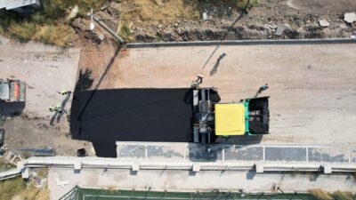 Bandırma Belediyesi, kent genelinde sürdürdüğü altyapı ve çevre düzenleme çalışmalarına