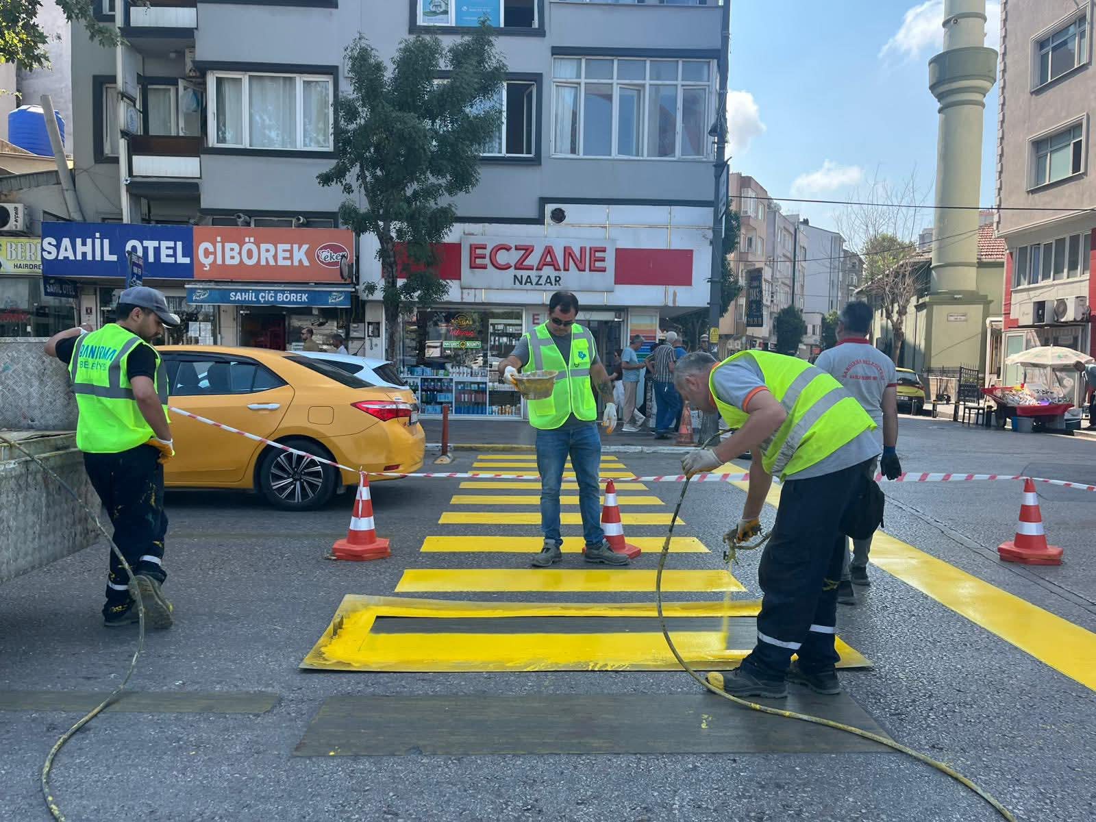 Belediyeden görünür geçit güvenli adım uygulaması
