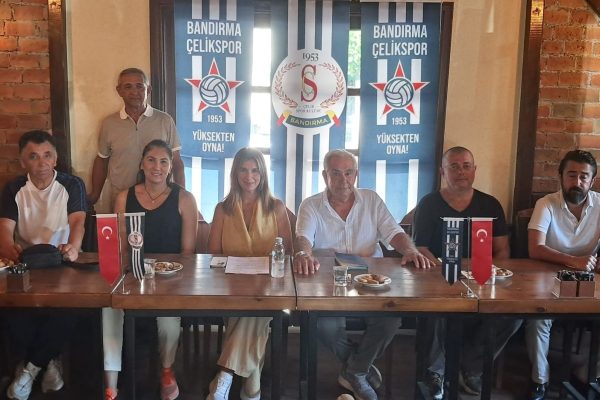 Çelikspor kadın voleybol takımı 2. Ligde