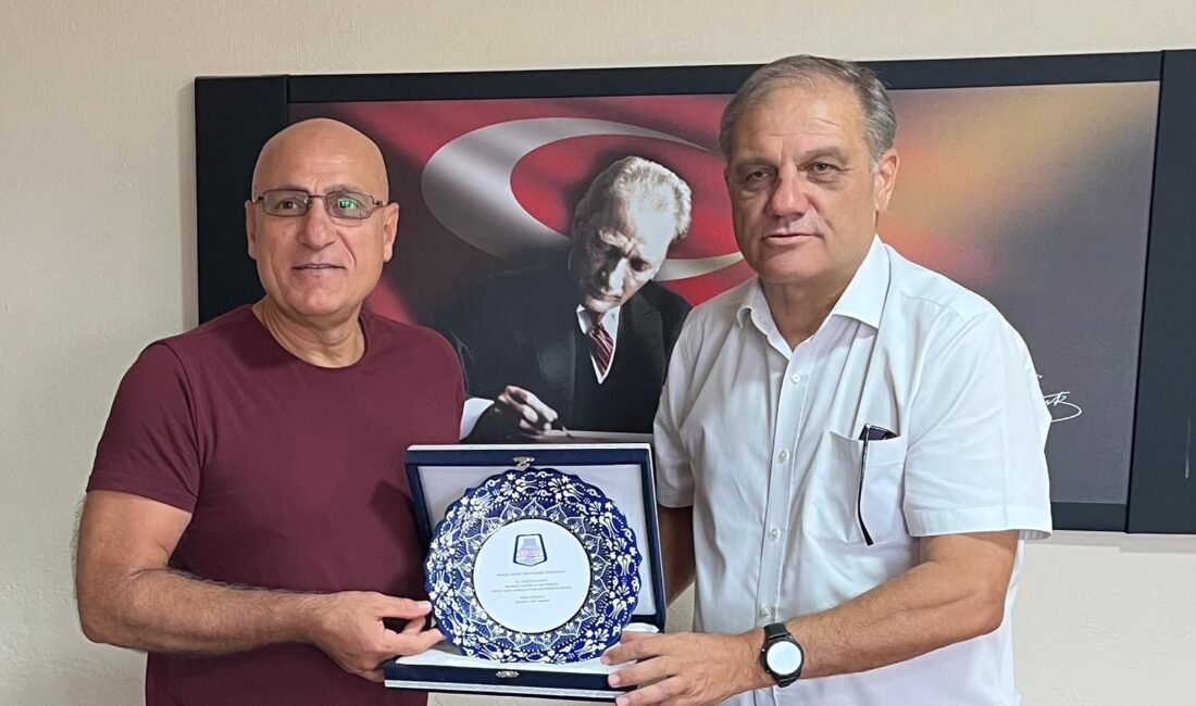 12 yıl süreyle Bandırma Gençlik ve Spor İlçe Müdürlüğü görevini