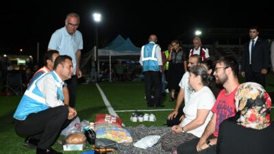   Balıkesir’in Sındırgı ilçesinde meydana gelen 6,1 büyüklüğündeki depremin ardından