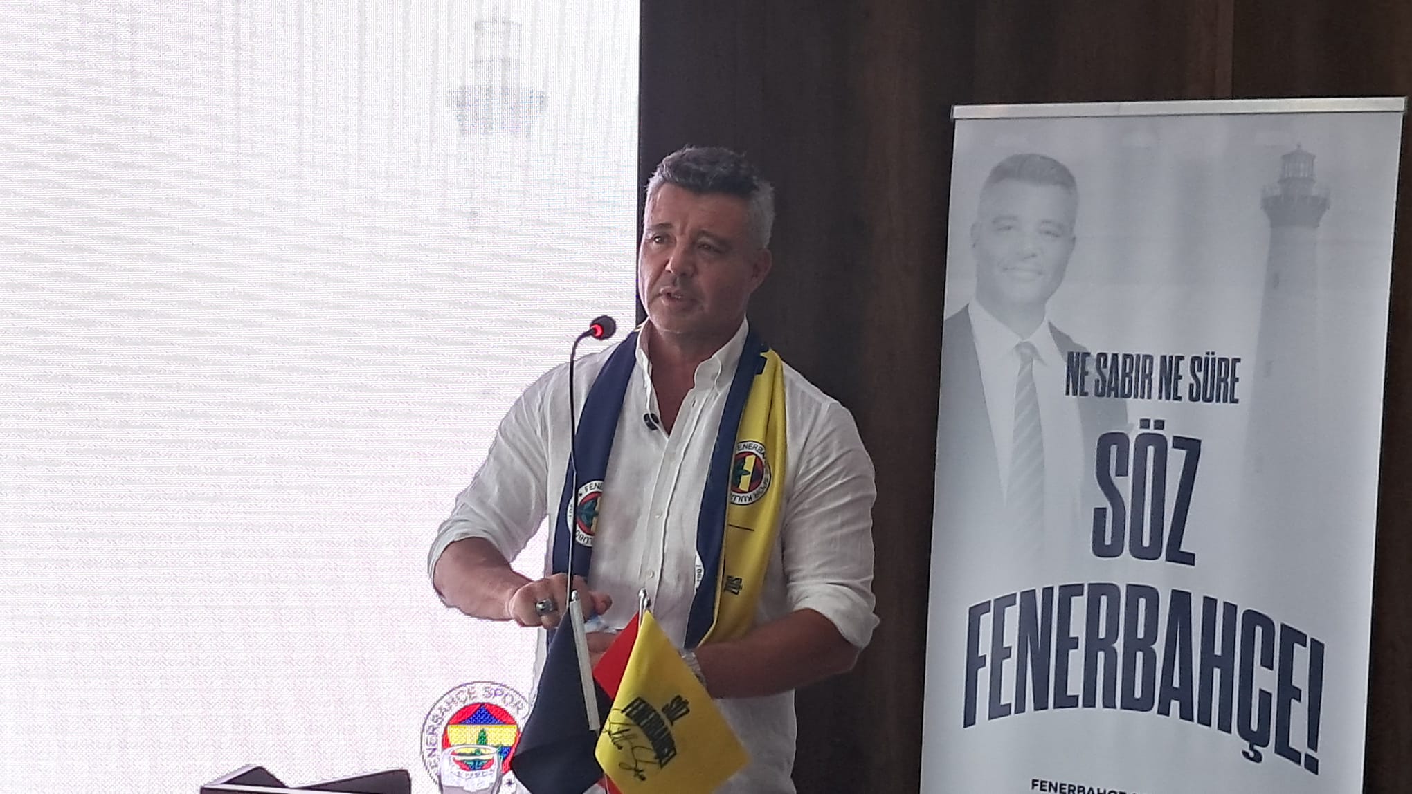 Saran Bandırma’da Fenerbahçe genel kurul üyeleriyle buluştu