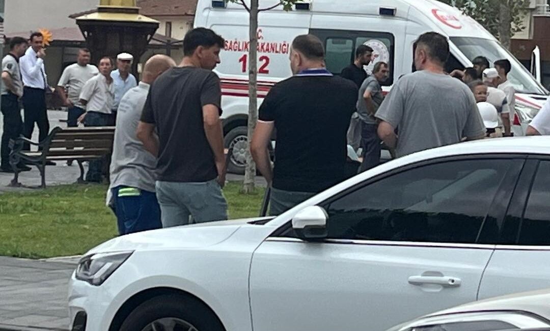 Gönen’de yaşanan kavgada kan aktı. Sebebi bilinmeyen bir şekilde O.D