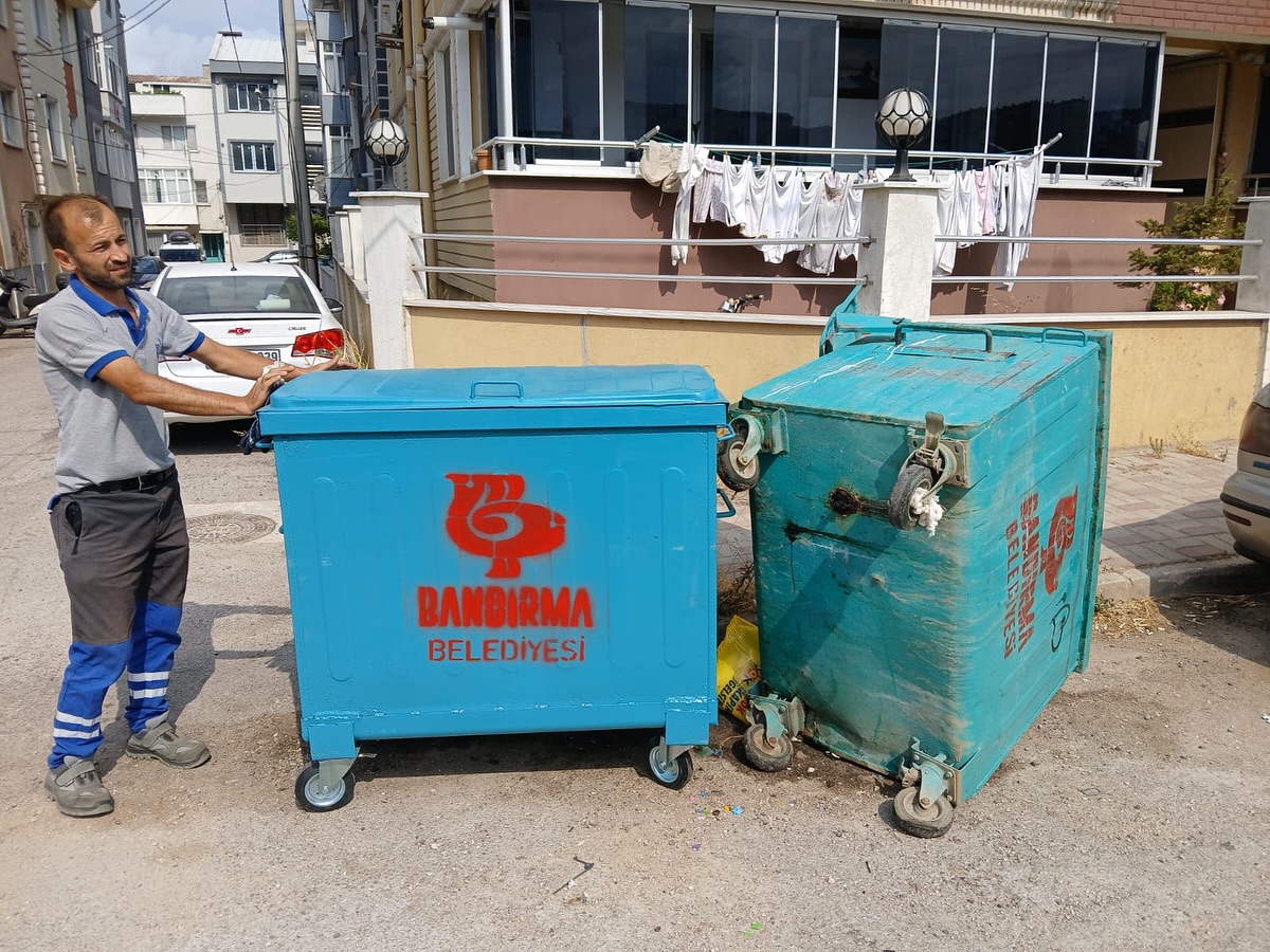 Bandırma Belediyesi çalışmalarına devam ediyor