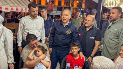 Dün Sındırgı’da meydana gelen 6,1 büyüklüğündeki depremin ardından İçişleri Bakanı