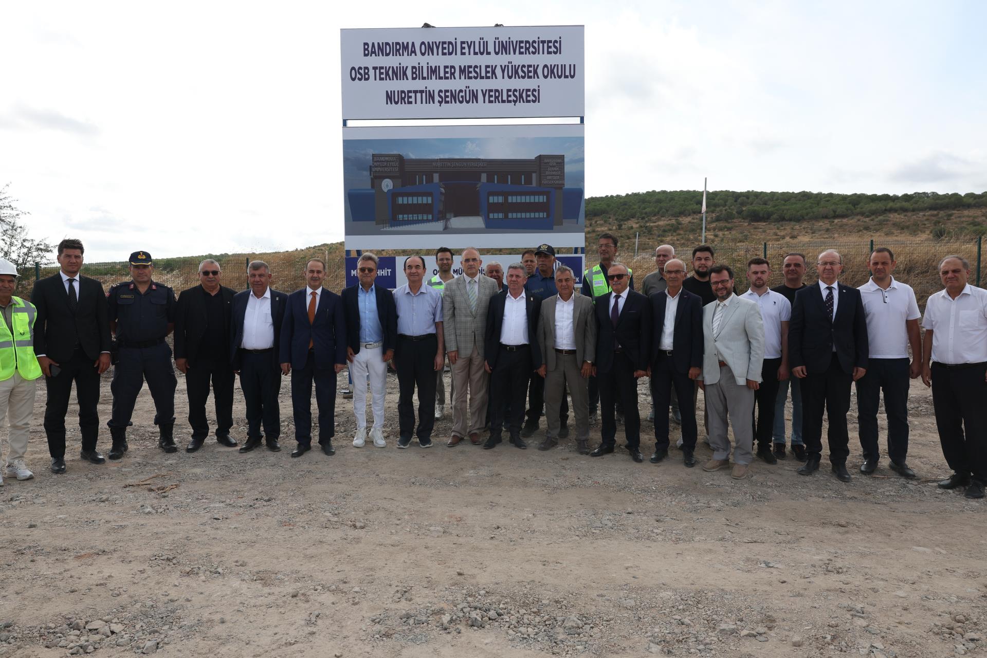 Bandırma OSB Teknik Bilimler Meslek Yüksekokulu Yerleşkesinin İnşaatı  Devam Ediyor