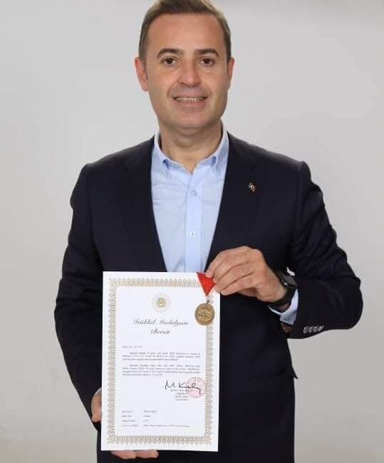   Kurtuluş Savaşı’nda kahramanlık destanı yazan Balıkesir’in İstiklal Madalyası ile