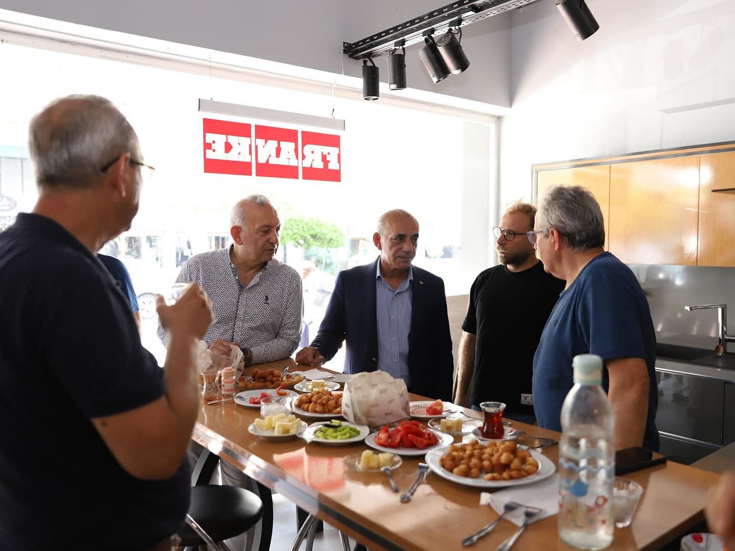 Başkan Yardımcısı Yeloğlu merhum annesi için lokma hayrı yaptı