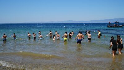   Sahil cenneti Balıkesir’de deniz görmeyen çocuk kalmıyor. Fırsat eşitliği