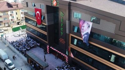 YKS 2025 Bandırma 1.’si ve Türkiye 69.’su olan Kerem Yiğit