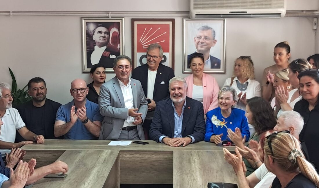   CHP Milletvekilleri Serkan Sarı ve Nimet Özdemir, PM üyeleri