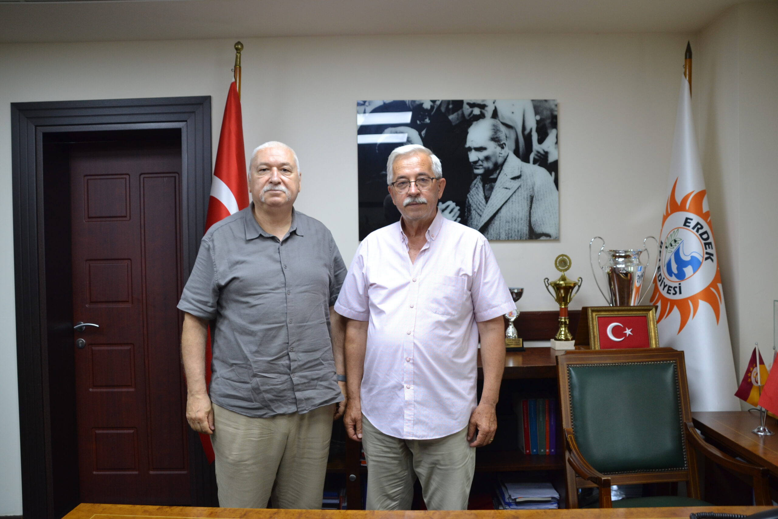 Burhan Karışık: 900 arsamızın tamamı hacizli