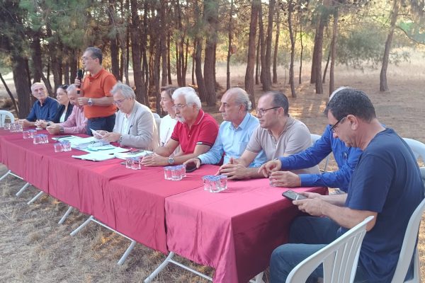 Başkan Atak seçim çalışmalarını sürdürüyor