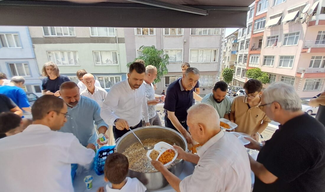 Bandırma’nın en önemli kanaat önderlerinden biri olan Tatlıcı Ali Efendi