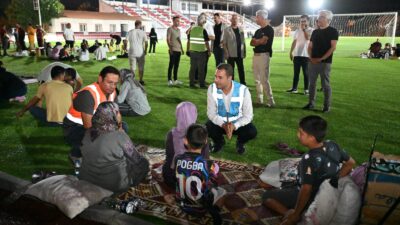   Balıkesir Büyükşehir Belediye Başkanı Ahmet Akın, Sındırgı’da meydana gelen
