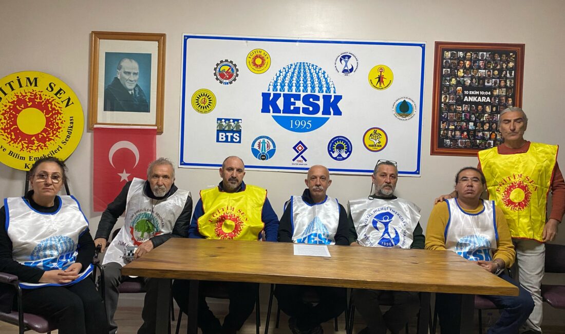 Kesk Bileşenleri düzenledikleri basın toplantısında, bu ülkenin kamu emekçileri olarak sadece