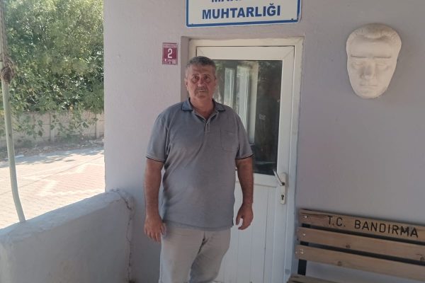 Yeniziraatlı Mahallesinde cep telefonları çekmiyor