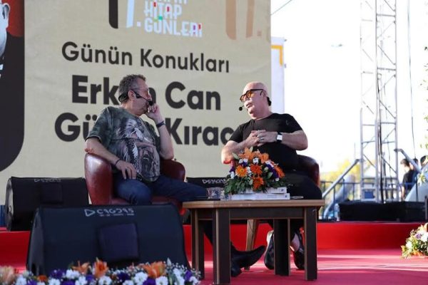 Edebiyatın ve müziğin büyüsü Bandırma’da hayat buldu