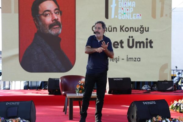 Kitap günlerinde Ahmet Ümit rüzgarı