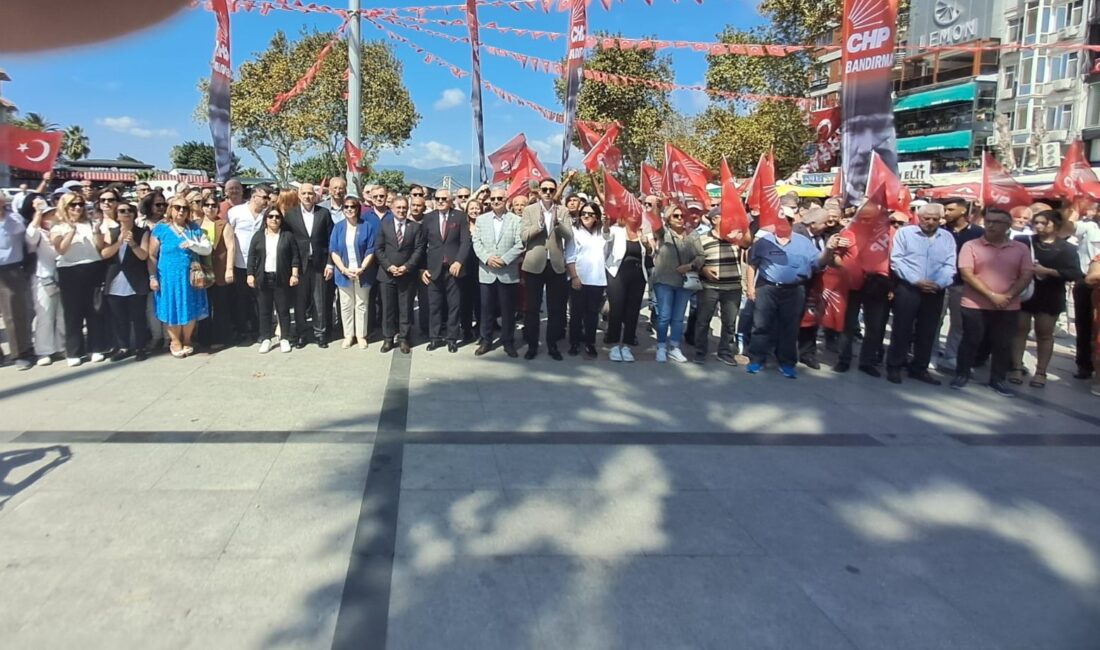 Cumhuriyet Halk Partisi kuruluşunun 102. yıldönümünü etkinlikler ile kutluyor. Cumhuriyet
