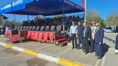 Bandırma’nın düşman işgalinden kurtuluşunun 103. yıldönümünü kutlamalarında protokol krizi yaşandı.