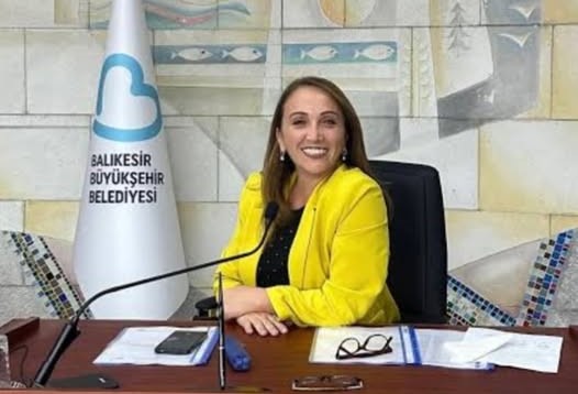 CHP Büyükşehir Belediye Meclis üyesi Canset Sevim delege seçimlerinde medyaya