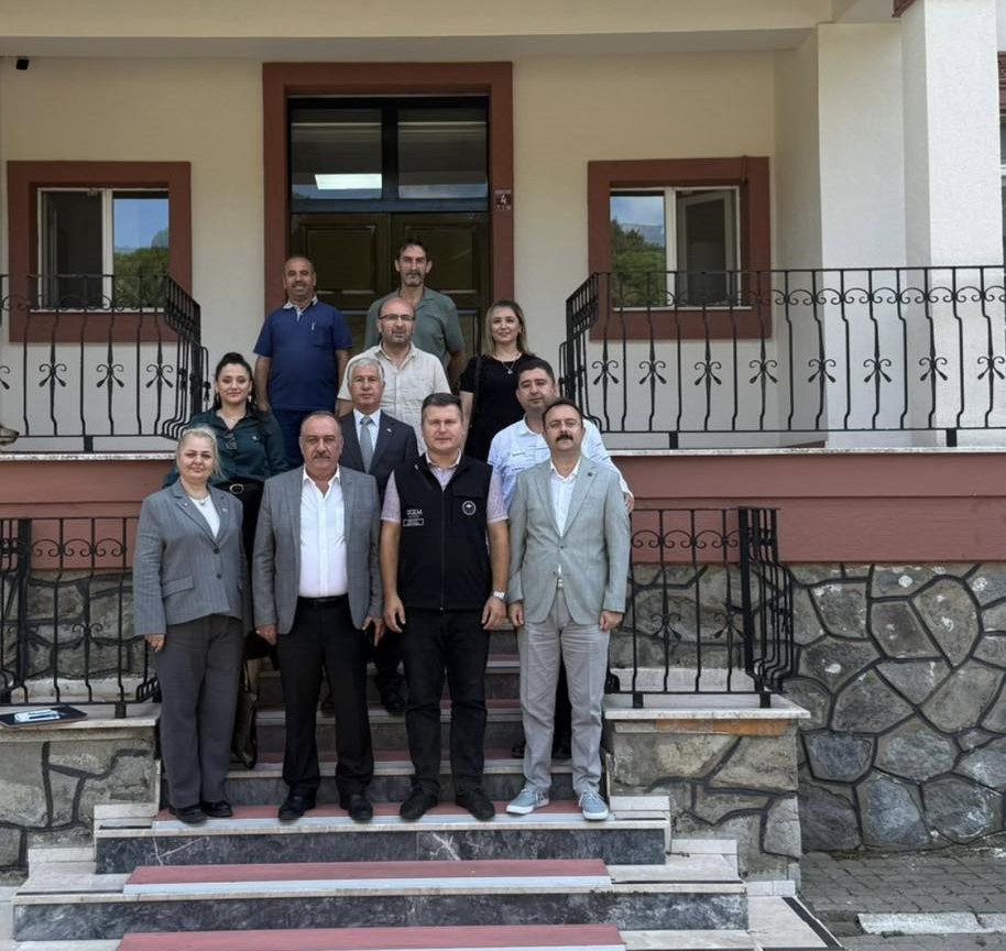 MHP Heyeti Merinos Koyunculuk Araştırma Enstitüsünde