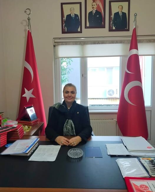 MHP Bandırma KAÇEP İlçe Başkanı Özlem Adviye Yumuş İtfaiye Haftası