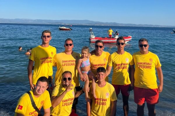 Büyükşehir cankurtaranları yaz sezonu boyunca 176 vakaya müdahale etti