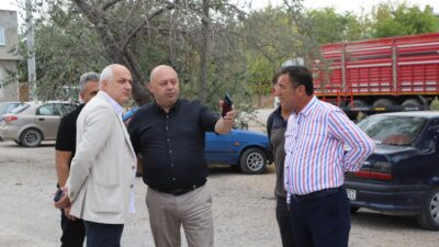 Gönen’de sıcak asfalt çalışmaları devam ediyor. Konu hakkında açıklamalarda bulunan