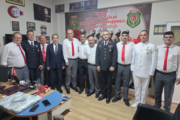 Engin Aksakal Gazi Derneklerini ziyaret etti