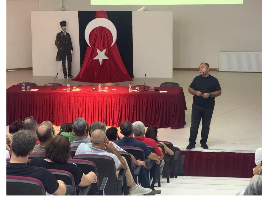 Bandırma’da İlkokul Türkçe Öğretimi konulu eğitim verildi
