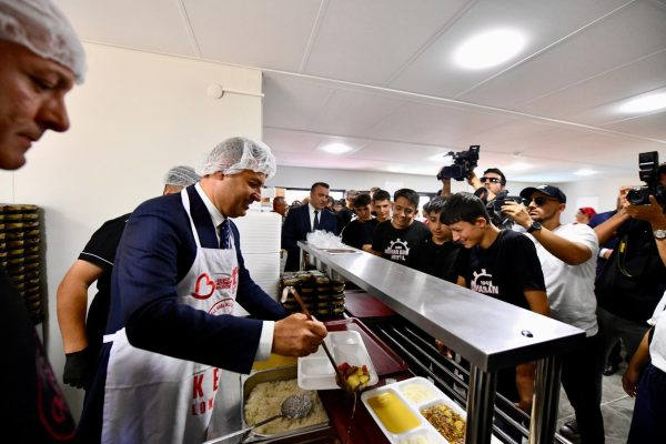 Büyükşehirden Yakın Mutfak Öğrenci Lokantası