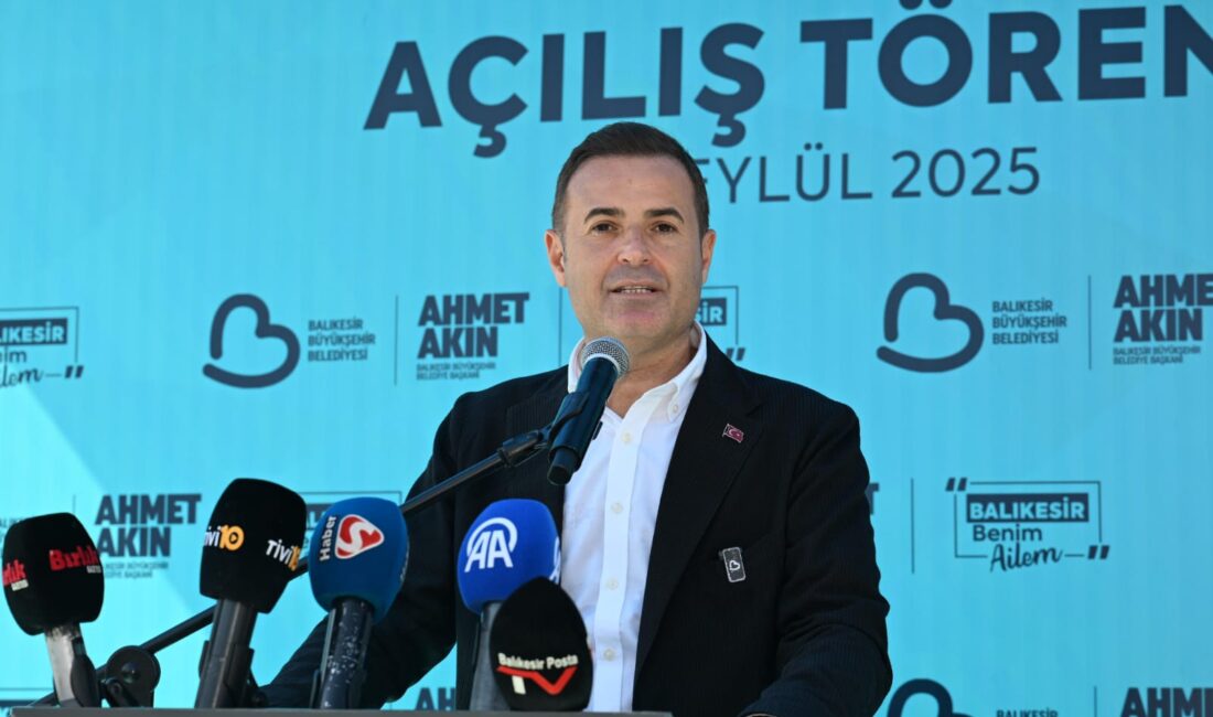   Balıkesir Büyükşehir Belediye Başkanı Ahmet Akın, İtfaiye Haftası’nda olası