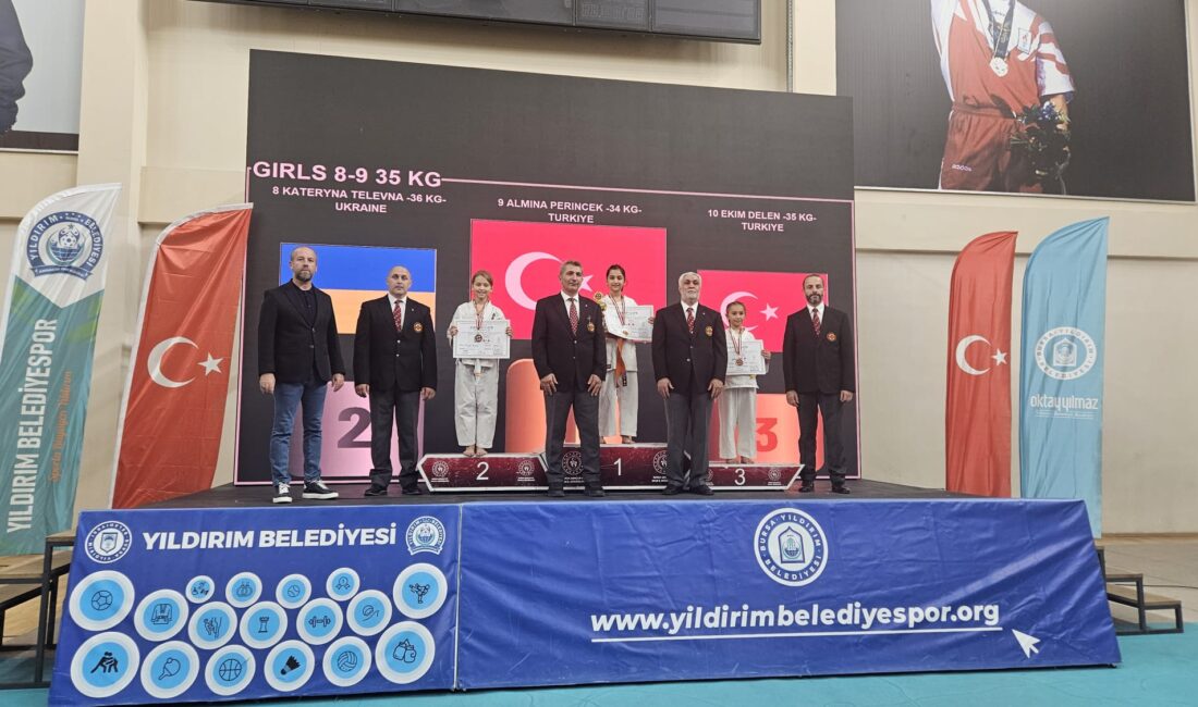 ​Bursa’da düzenlenen Hasan Delihasan Uluslararası Balkan Şampiyonası’nda Bandırma Akademi sporcuları