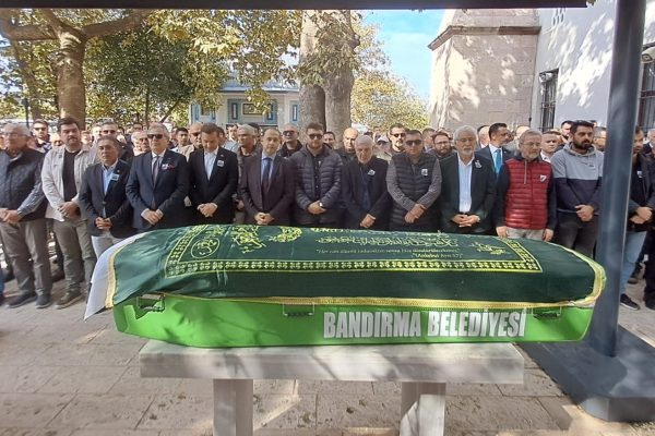 Engin Arıcan ebediyete uğurlandı