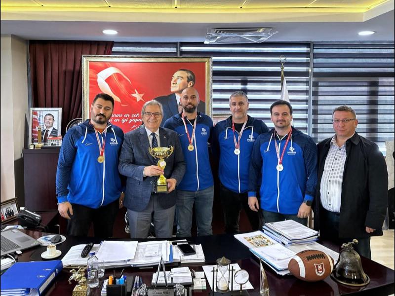 Bandırma Belediyesi Basketbol Takımı Balıkesir’de şampiyon oldu Bandırma Belediyesi Basketbol Takımı, 3. Kamu Spor Oyunları 3×3 Basketbol