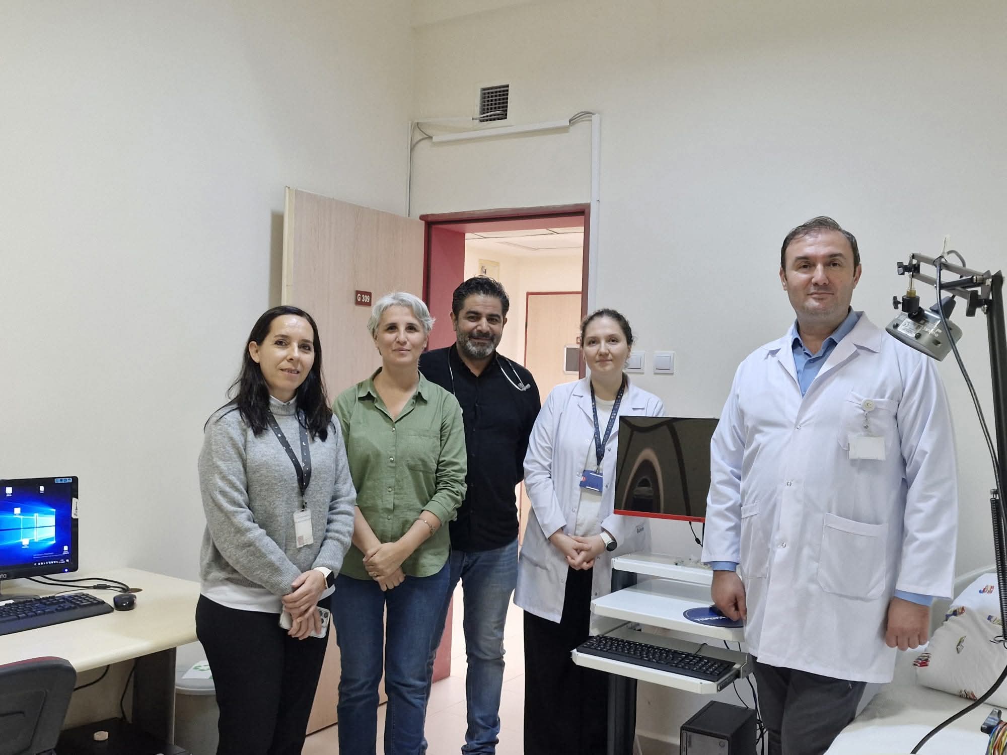 Bandırma Eğitim ve Araştırma Hastanesi Çocuk Nöroloji Bölümüne yeni EEG (Elektroensefalografi) cihazı kazandırıldı