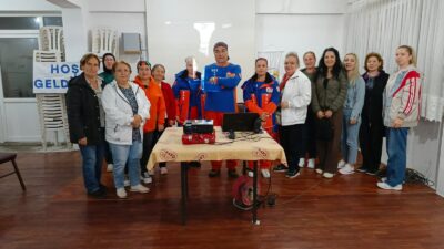 Bandırma’da olası bir depreme karşı mahalle gönüllüleri oluşturma çalışmaları başladı.