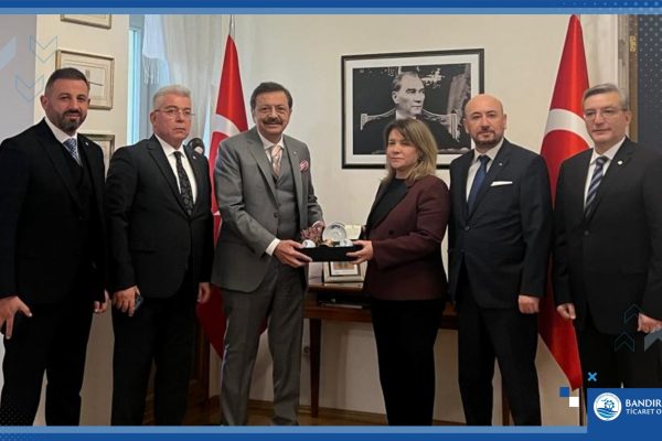 Başkan Bahadır Çolak Riga’da