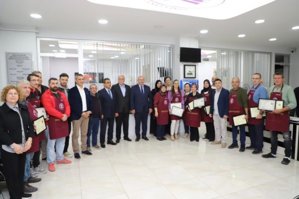 Gönen’de belge takdim töreni