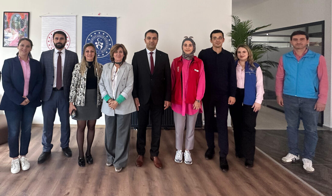 Amatör Spor Haftası etkinlikleri kapsamında, ilçemizde gençleri spora teşvik etmeye