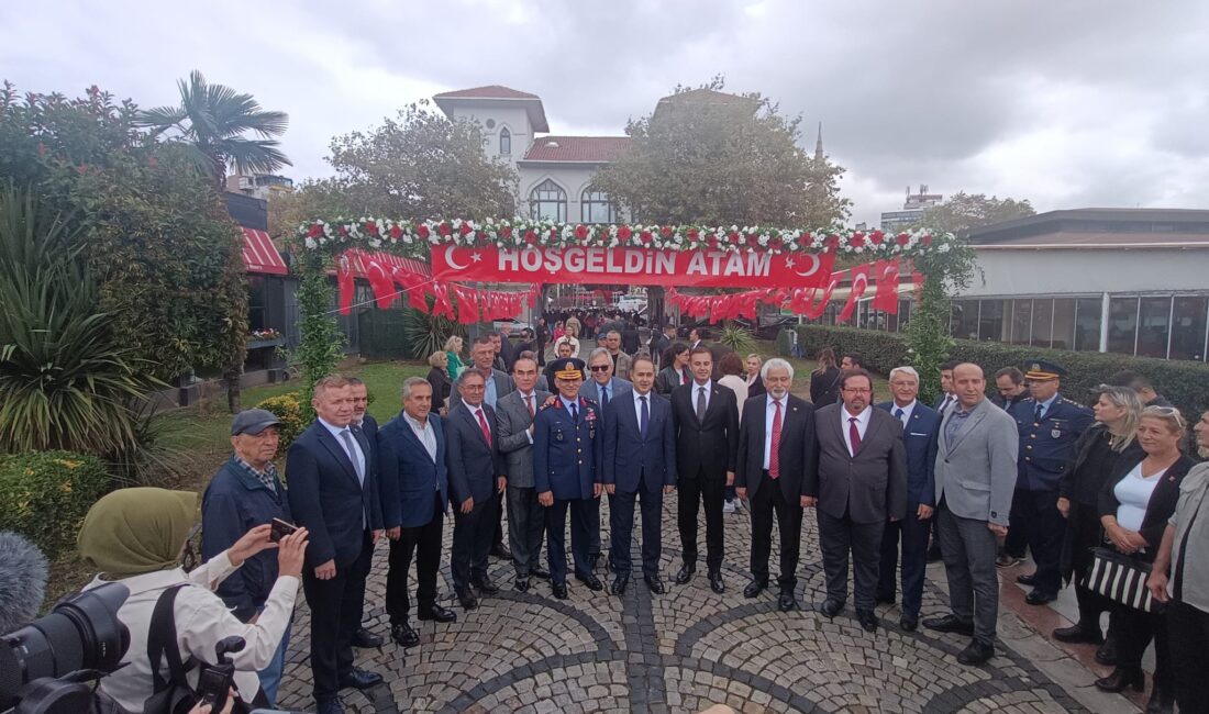 Türkiye Cumhuriyeti’nin Kurucusu Gazi Mustafa Kemal Atatürk’ün 8 Ekim 1925’te