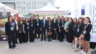 2025–2026 Akademik Yılı’nın başlamasıyla birlikte kampüste kurulan öğrenci toplulukları stantlarını