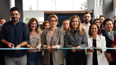 Balıkesir Büyükşehir Belediye Başkanı Ahmet Akın’ın eşi Arbil Akın, bir