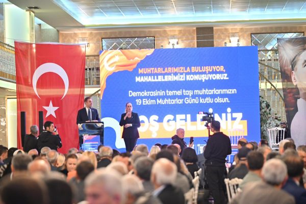 Akın: Muhtarlar, benim yol arkadaşlarımdır