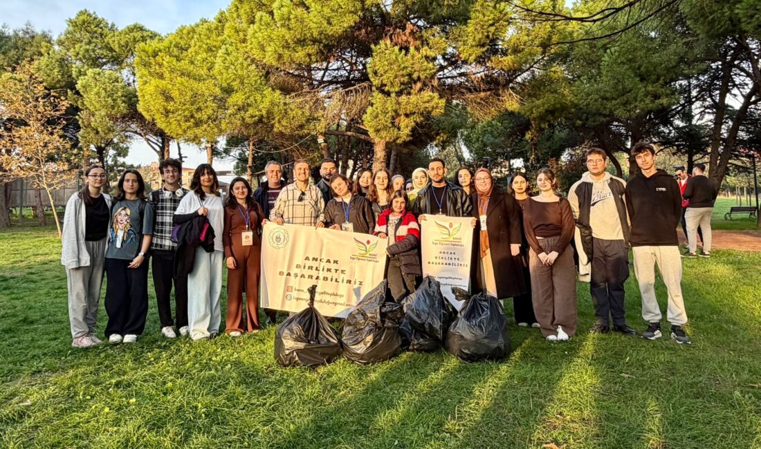 Bandırma Onyedi Eylül Üniversitesi öğrencileri, çevre duyarlılığını artırmak ve doğaya
