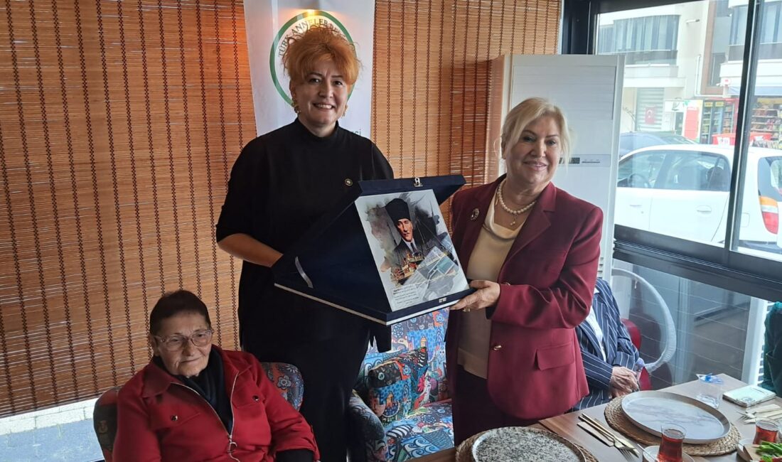 Bandırma’nın görev yapan ilk kadın muhtarı olan ve yerel yönetimlerde